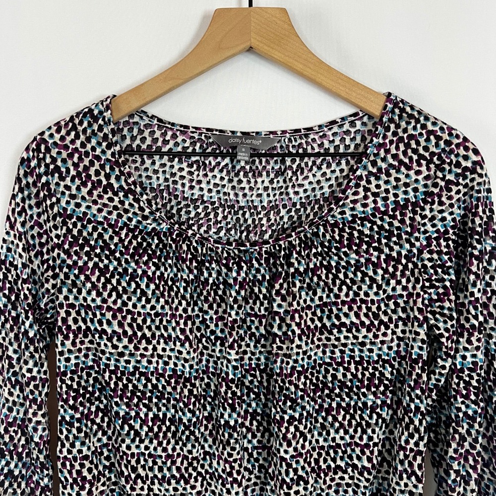 Daisy Fuentes Shirt Women Small Abstract Dot Pattern 3/4 Sleeve Smocked Blouse - Picture 2 of 5